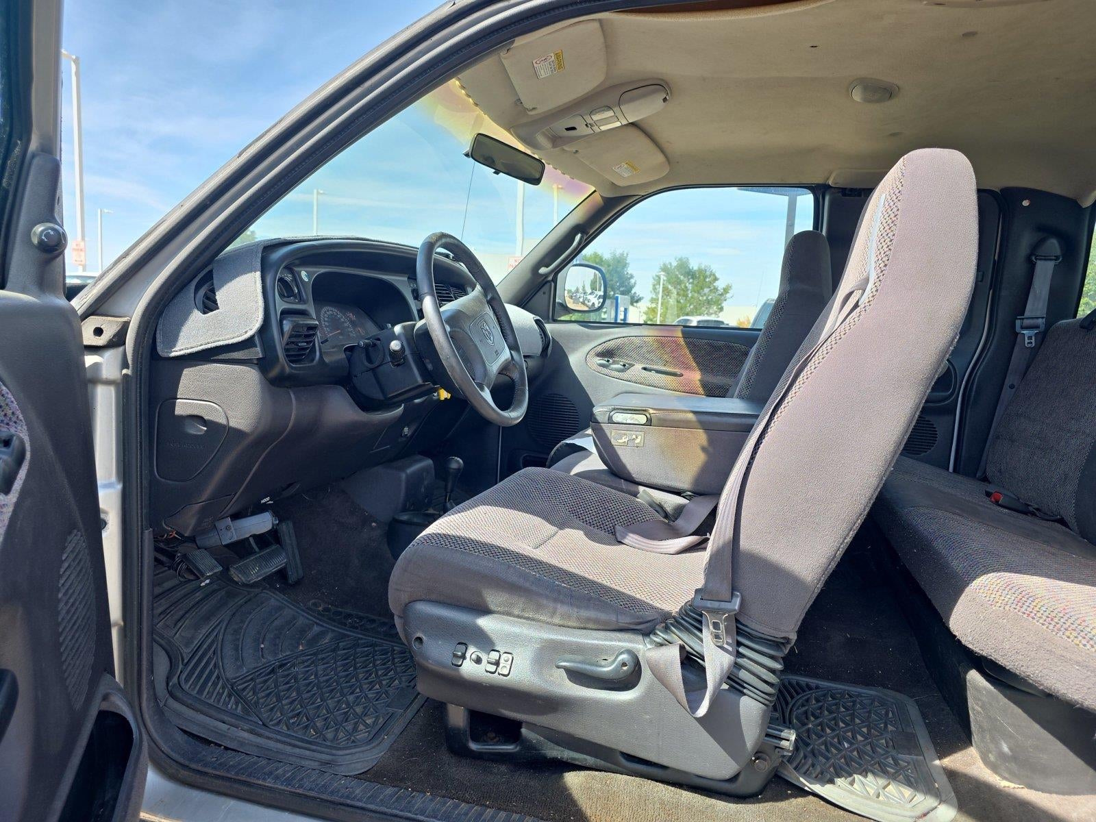 2001 Dodge Ram 2500 Base