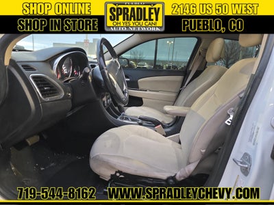 2014 Chrysler 200 Touring