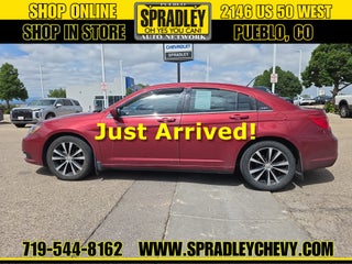 2013 Chrysler 200 Limited