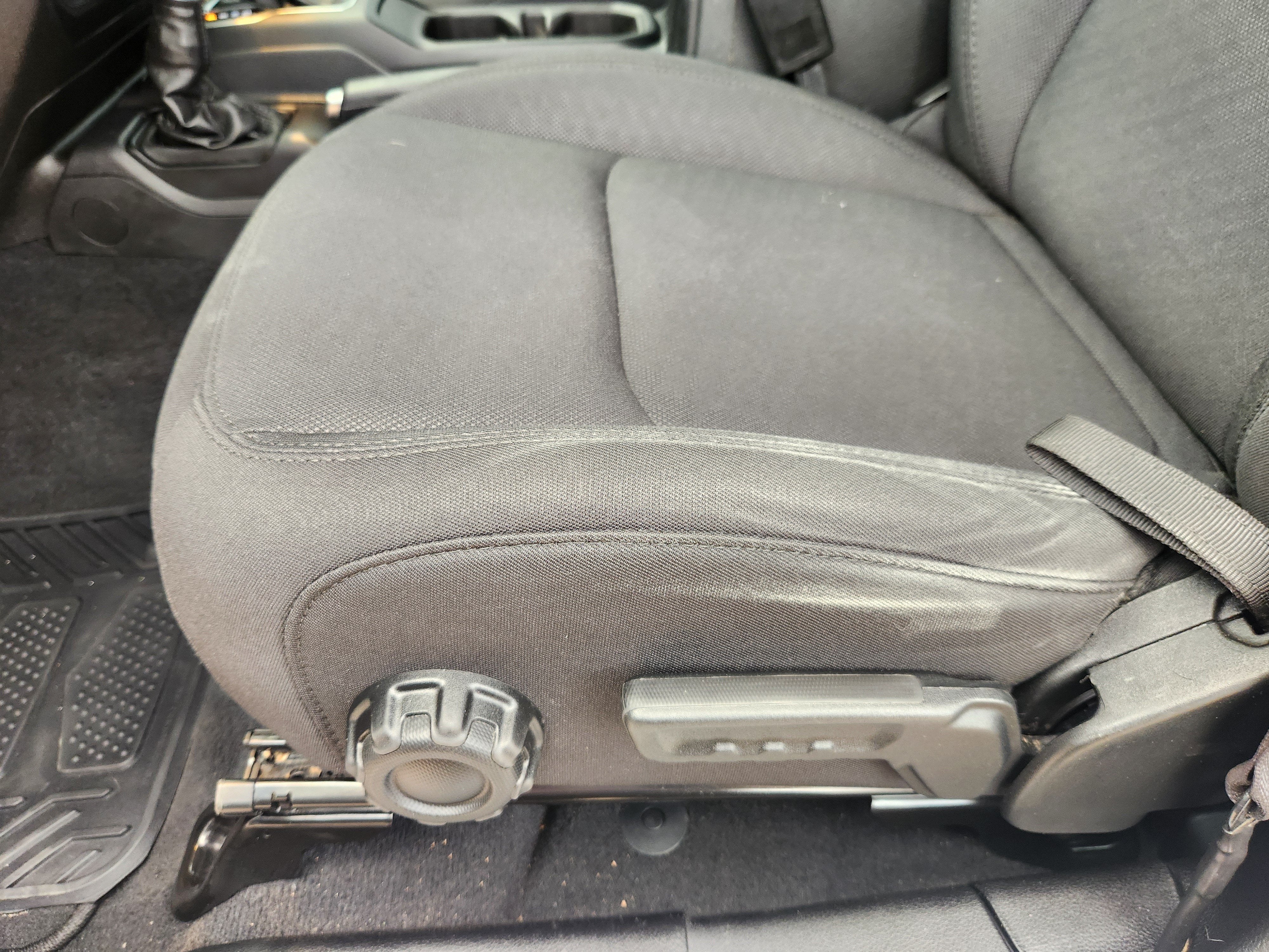 2023 Jeep Wrangler Sport Altitude