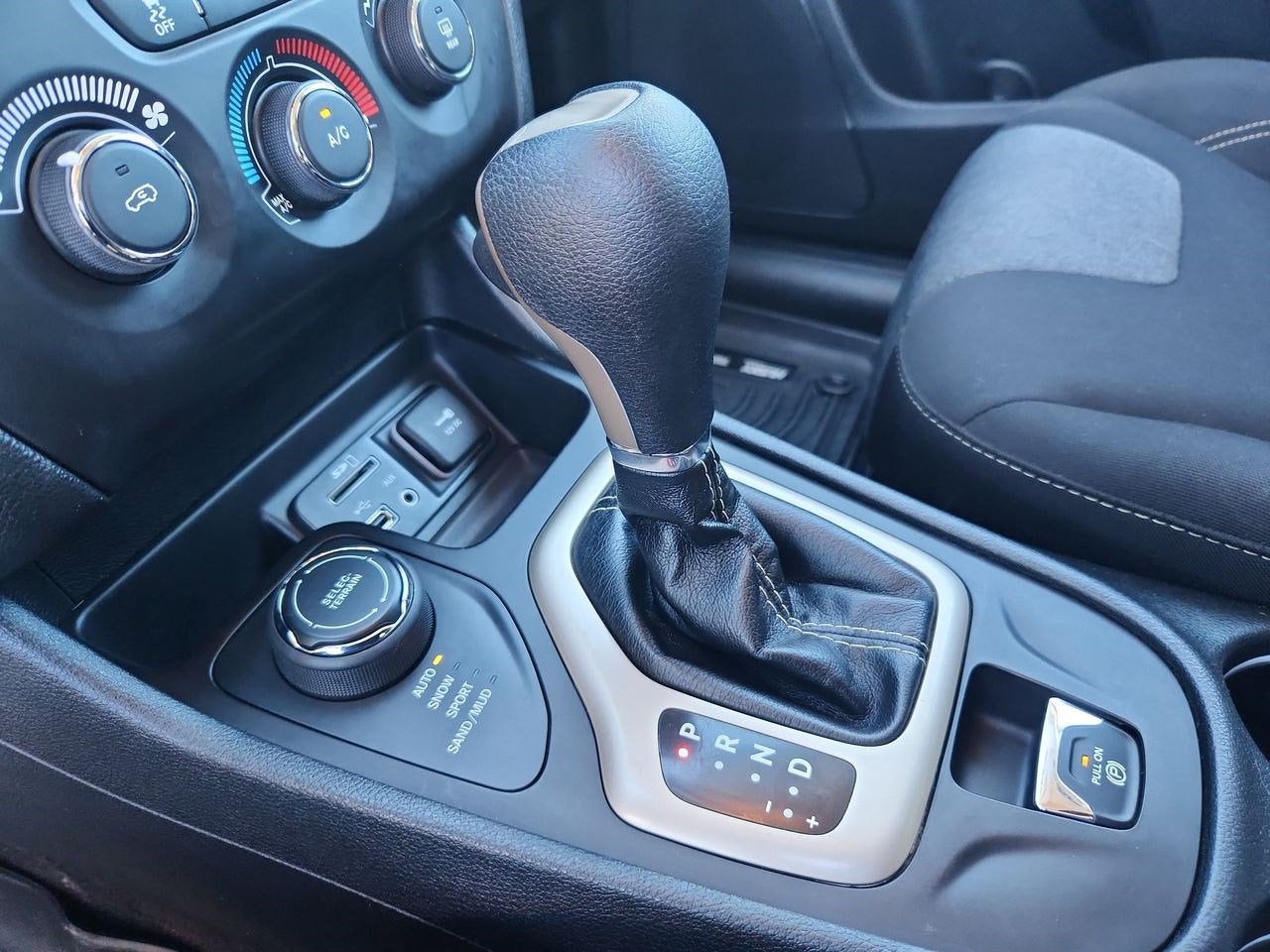 2018 Jeep Cherokee Latitude