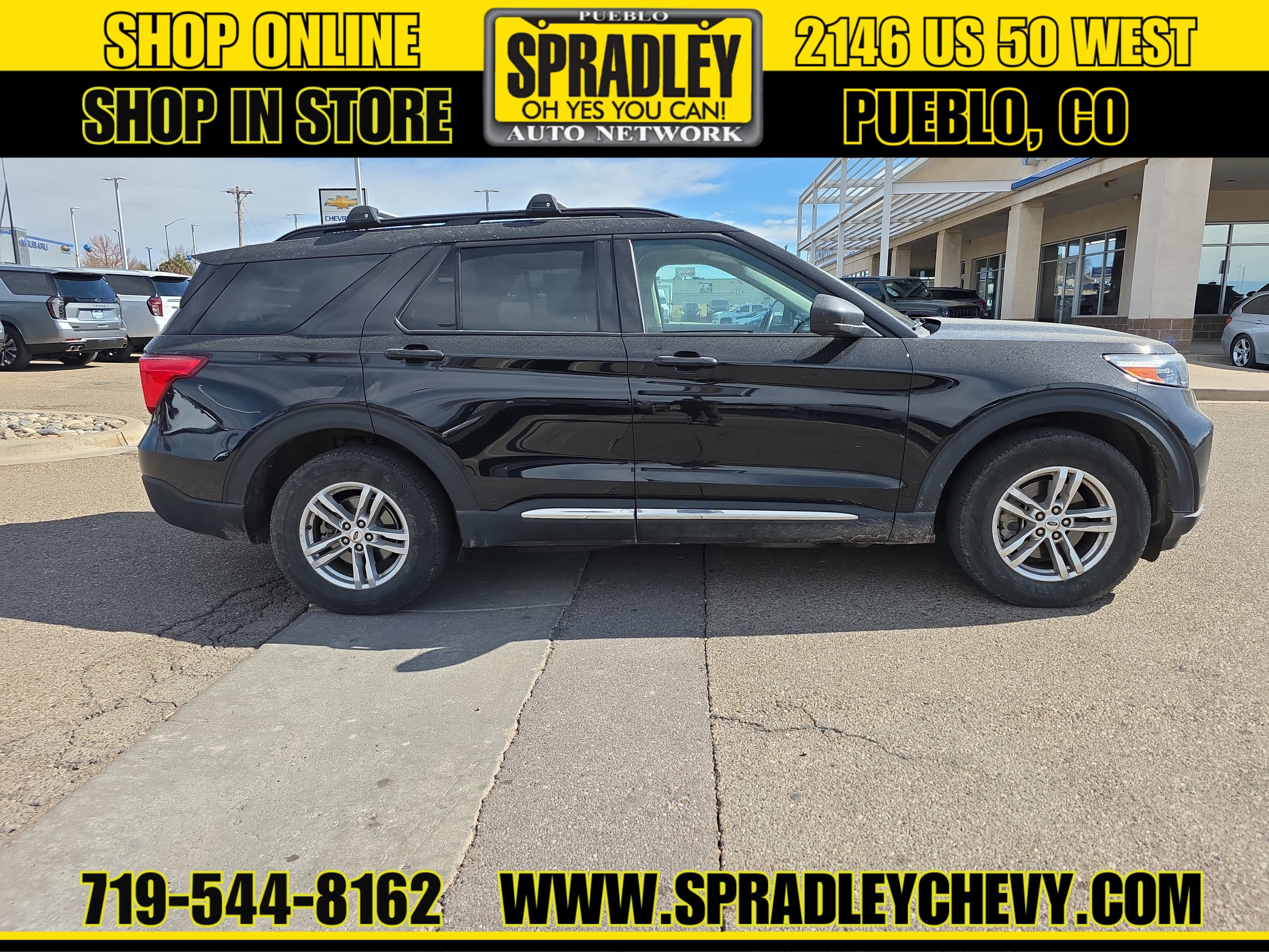 2023 Ford Explorer XLT