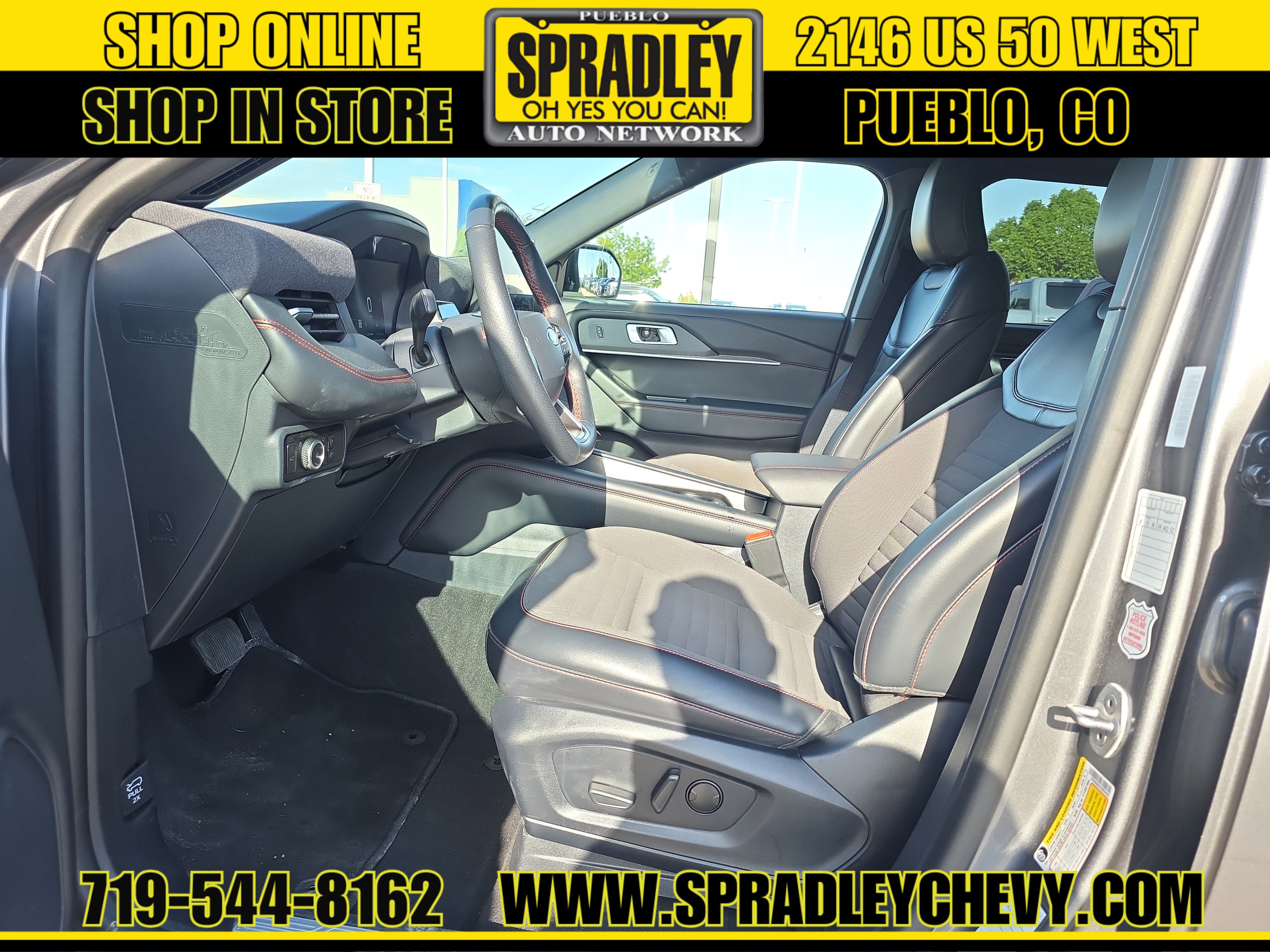 2025 Ford Explorer ST-Line