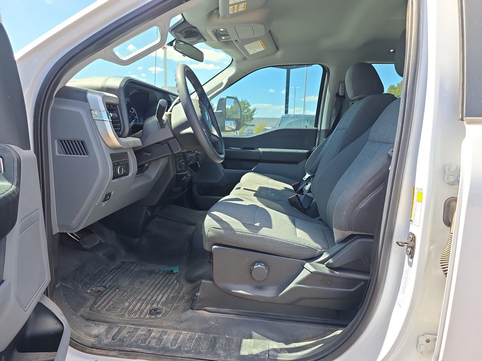 2024 Ford Super Duty F-350 SRW XL