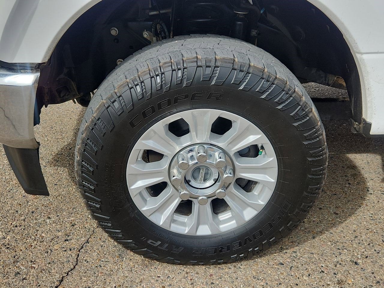 2022 Ford Super Duty F-350 SRW XL