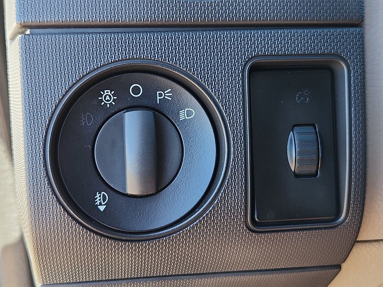 2010 Ford Super Duty F-250 SRW XL