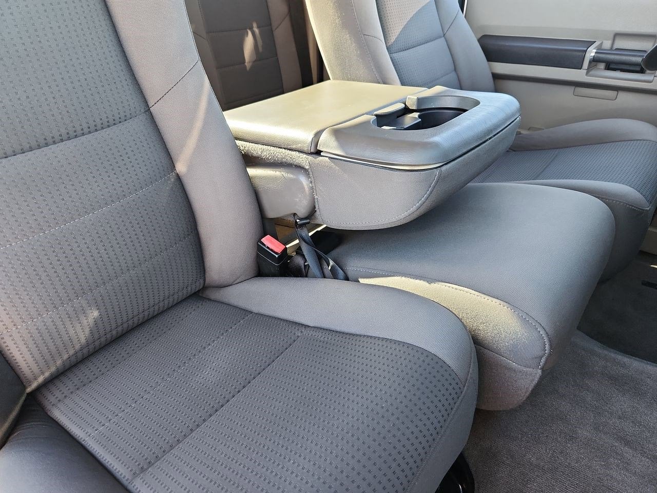 2010 Ford Super Duty F-250 SRW XL