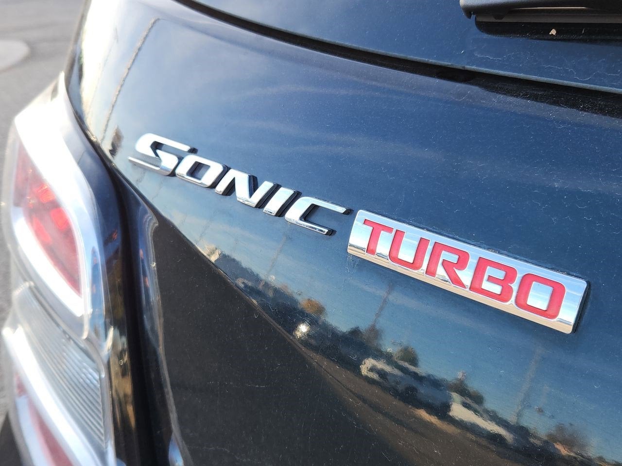 2017 Chevrolet Sonic LT