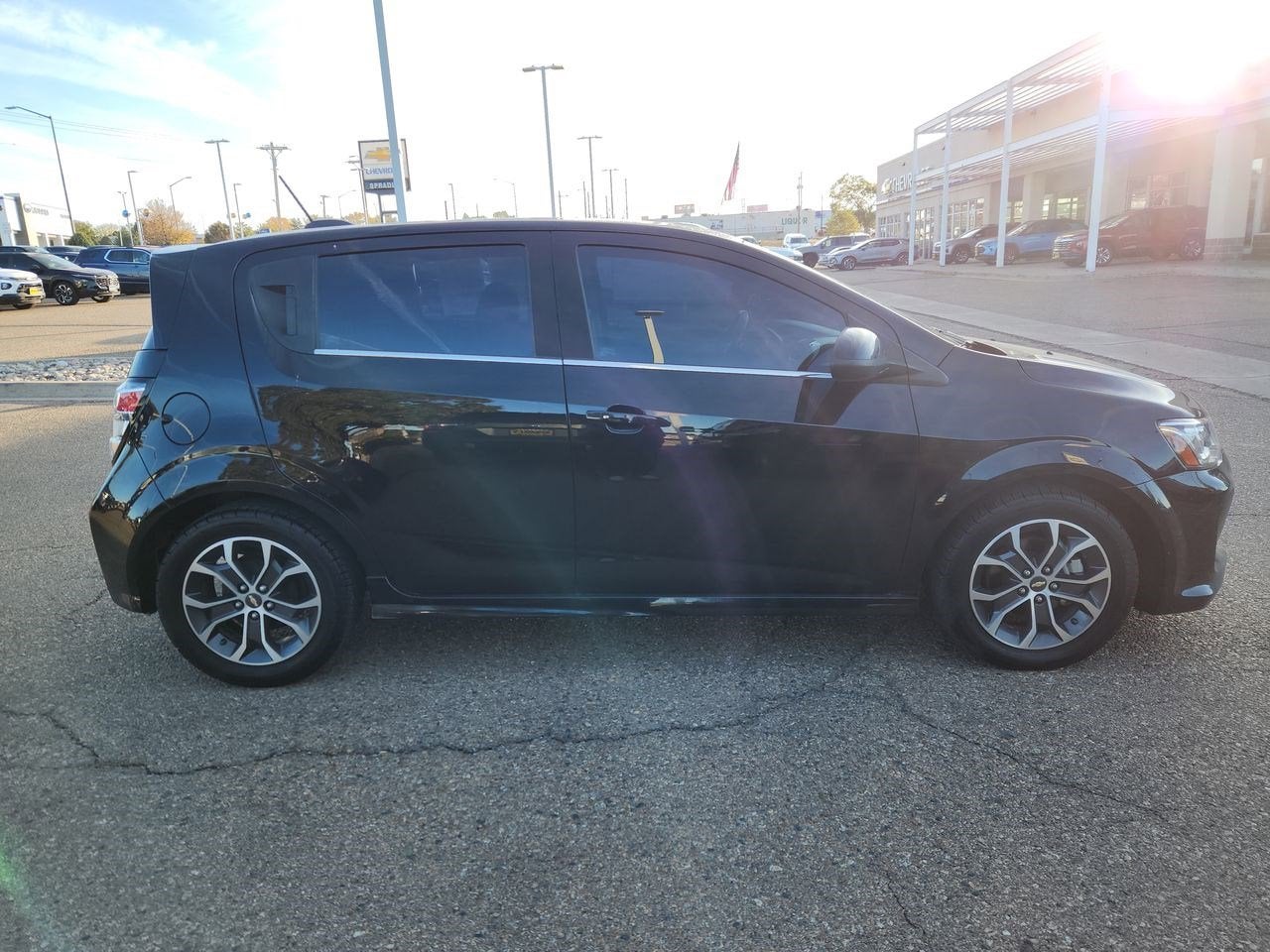 2017 Chevrolet Sonic LT