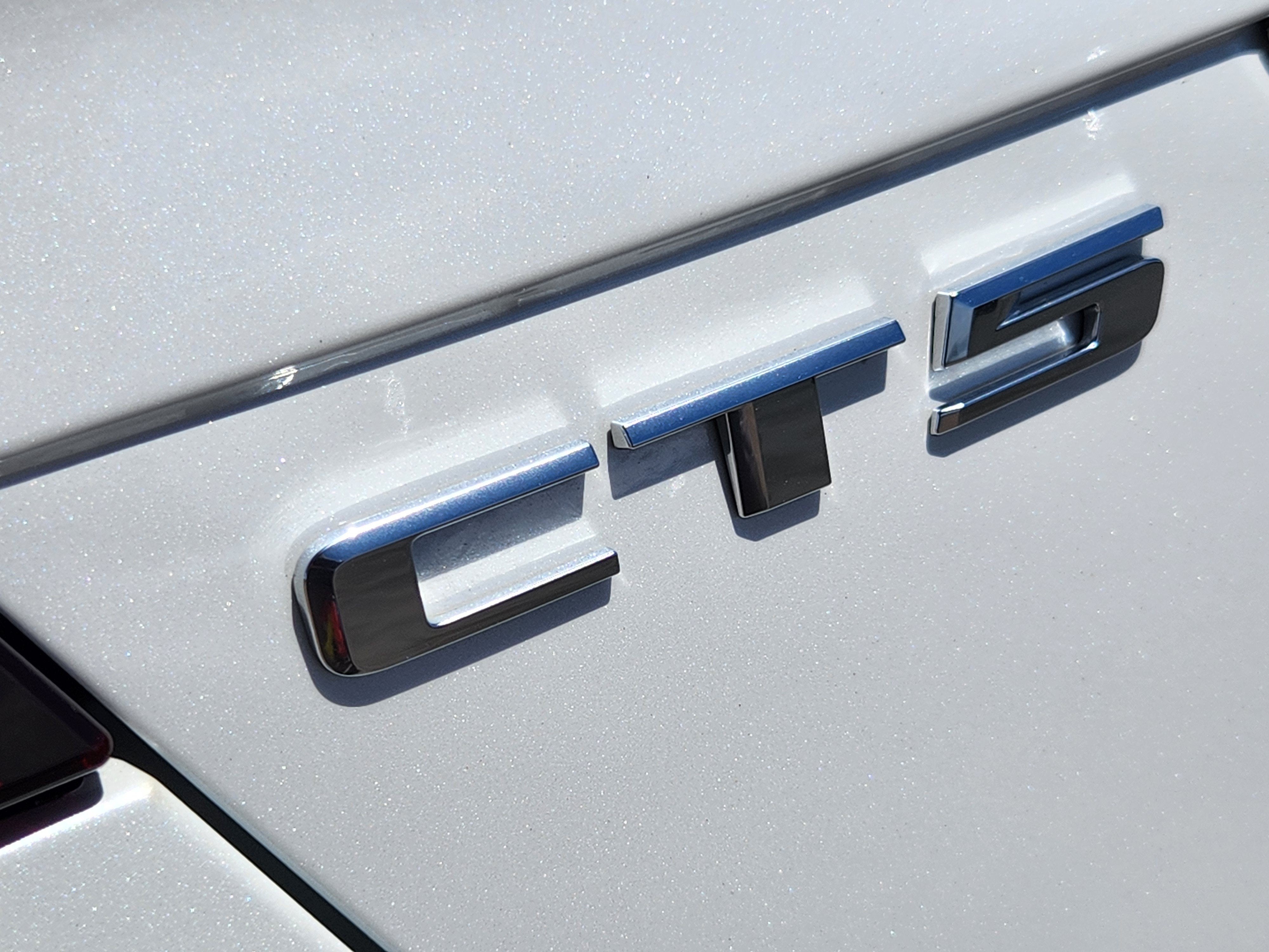 2022 Cadillac CT5 Premium Luxury