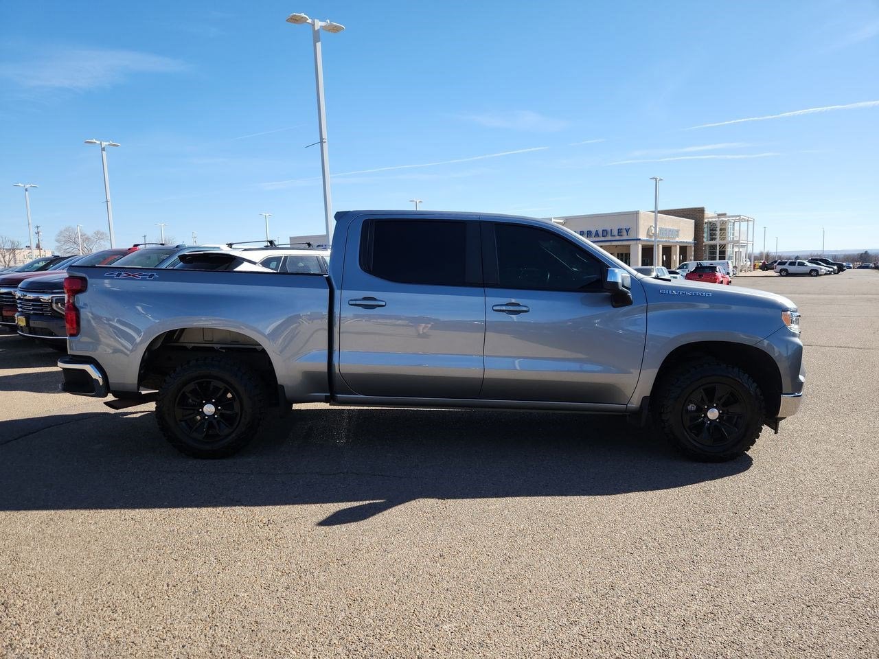 2023 Chevrolet Silverado 1500 LT