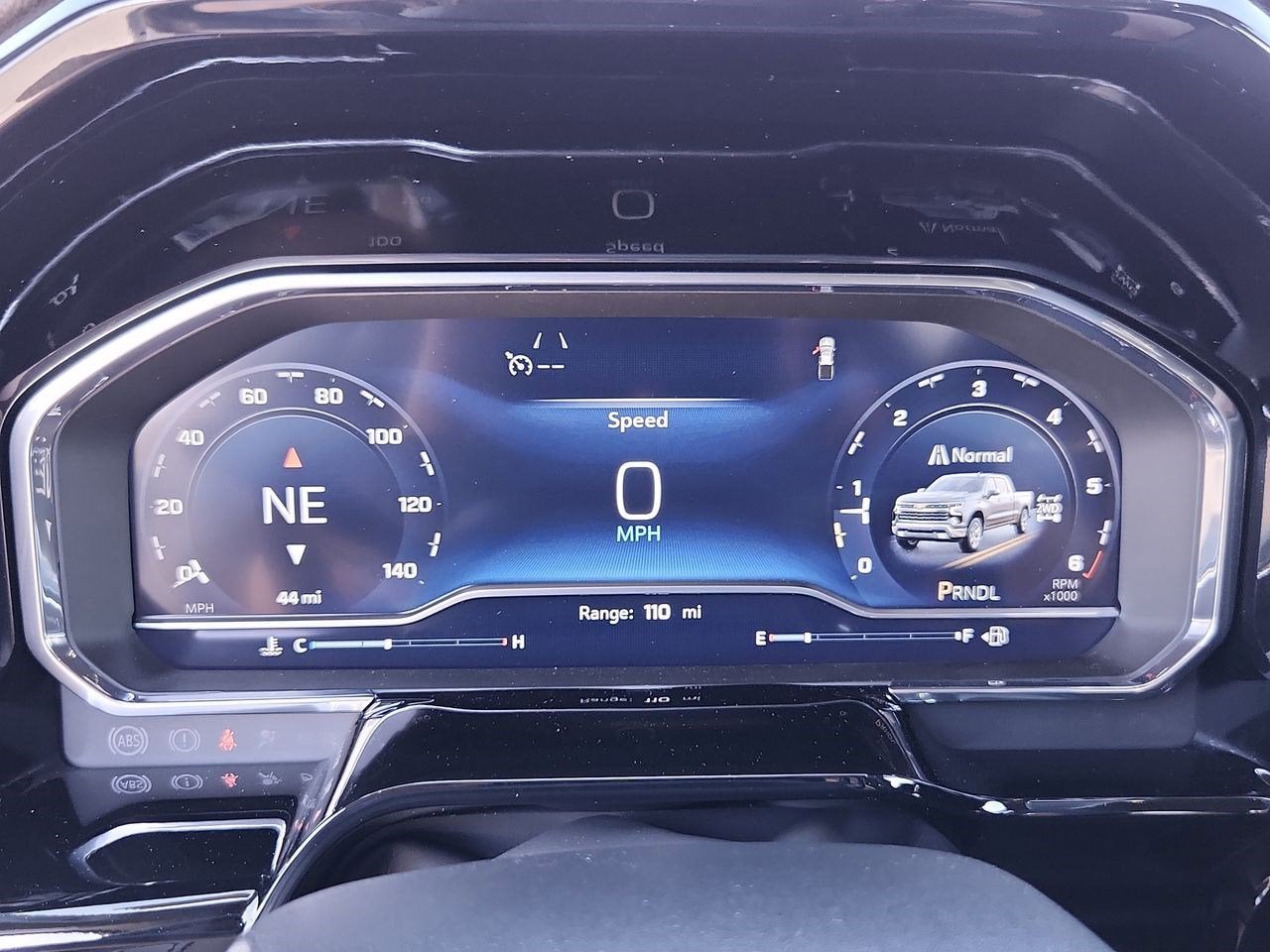 2025 Chevrolet Silverado 1500 LT (2FL)