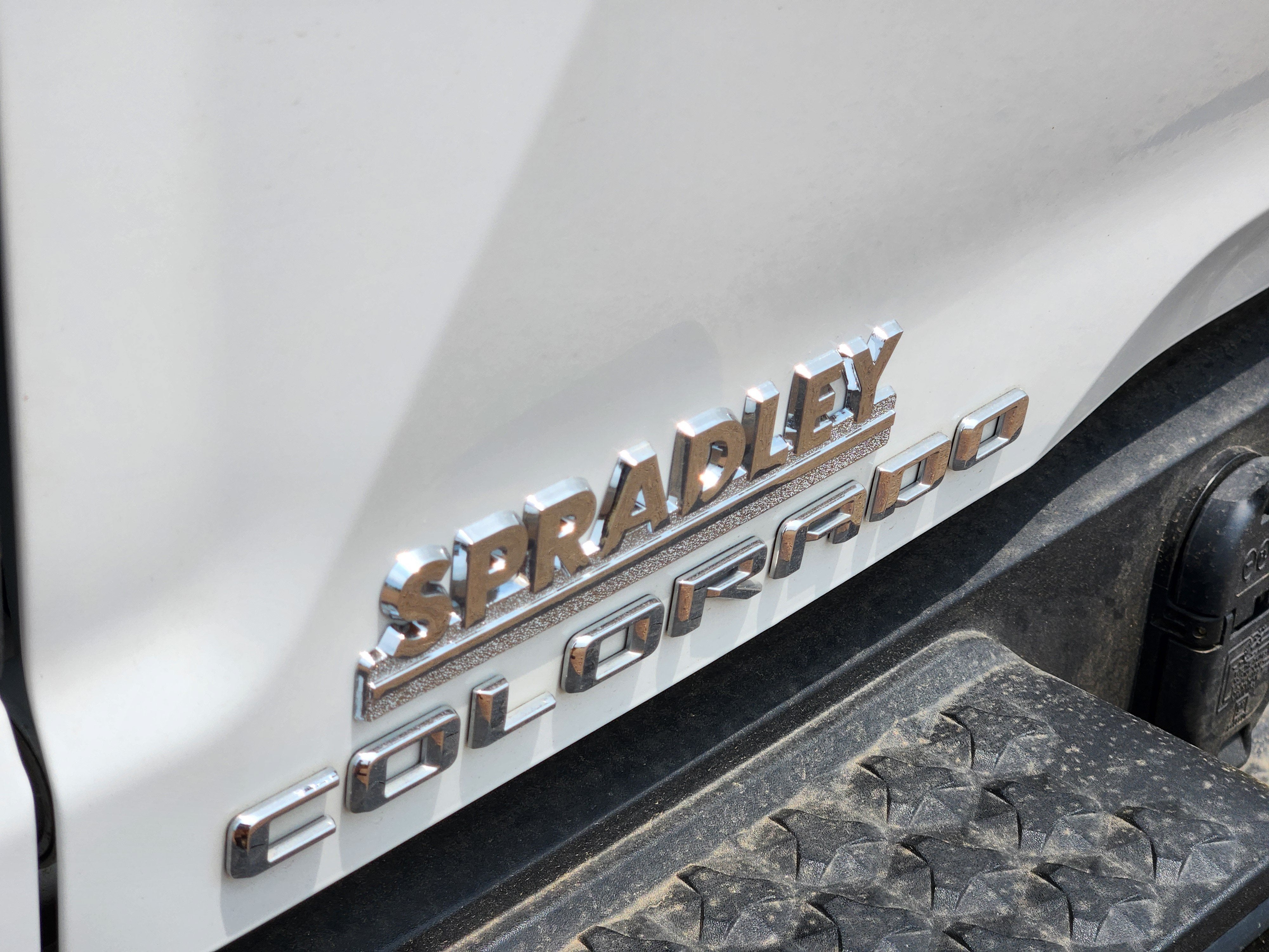 2024 Chevrolet Colorado WT