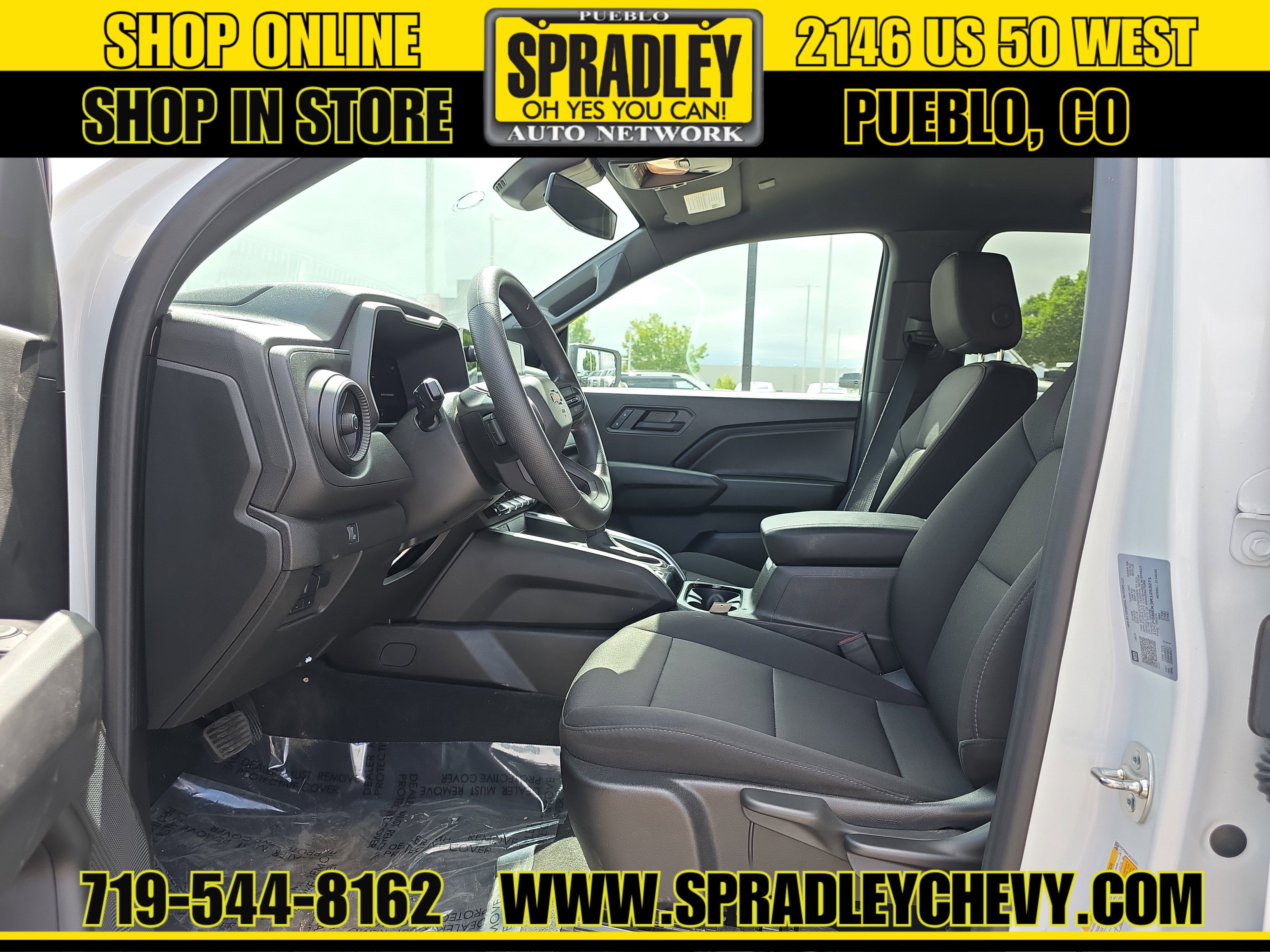2024 Chevrolet Colorado WT
