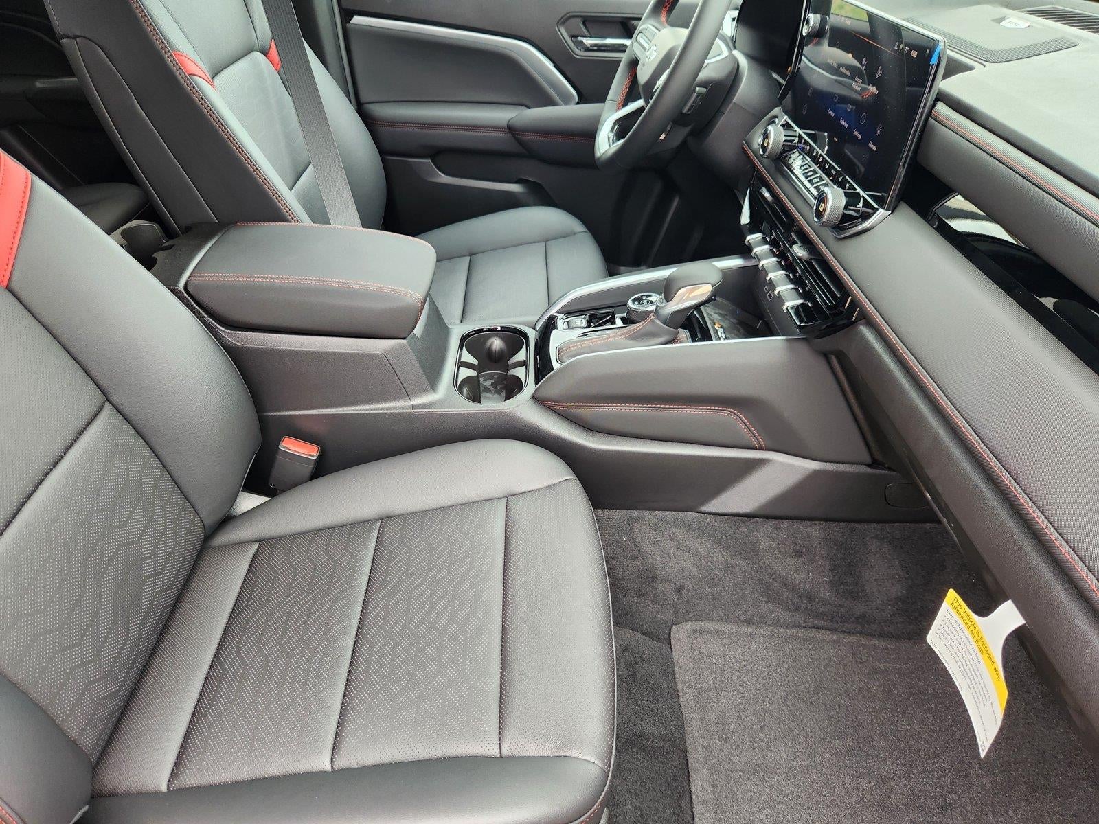 2026 Chevrolet Colorado Z71 - Photo 14