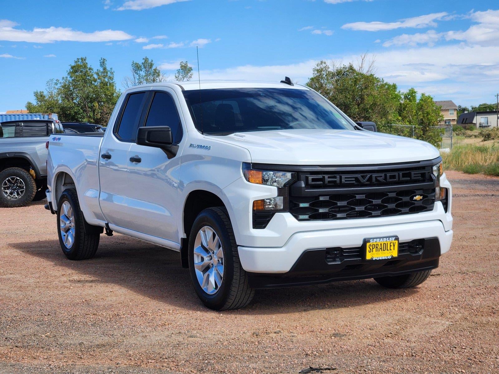 2025 Chevrolet Silverado 1500 Custom