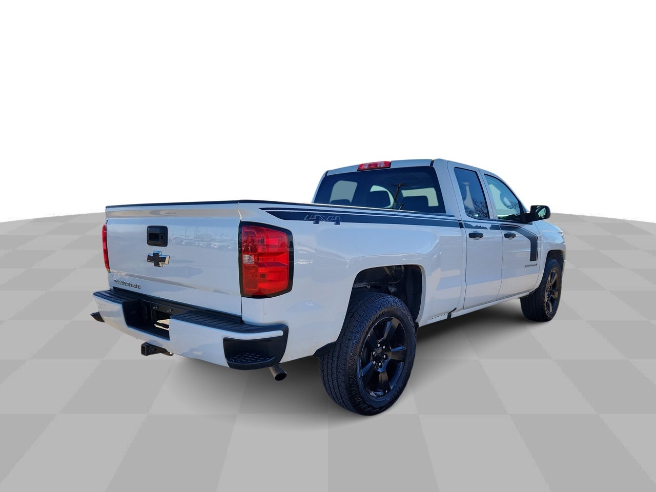 2018 Chevrolet Silverado 1500 Custom