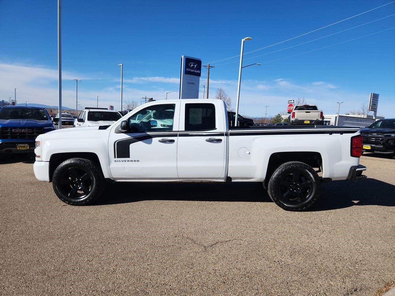 2018 Chevrolet Silverado 1500 Custom