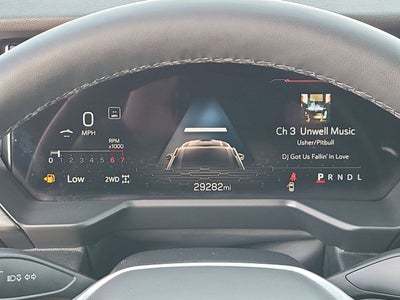 2024 GMC Acadia Elevation