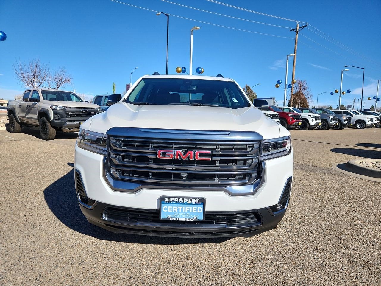 2023 GMC Acadia AT4