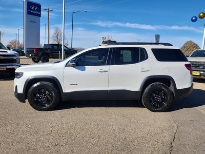 2023 GMC Acadia AT4