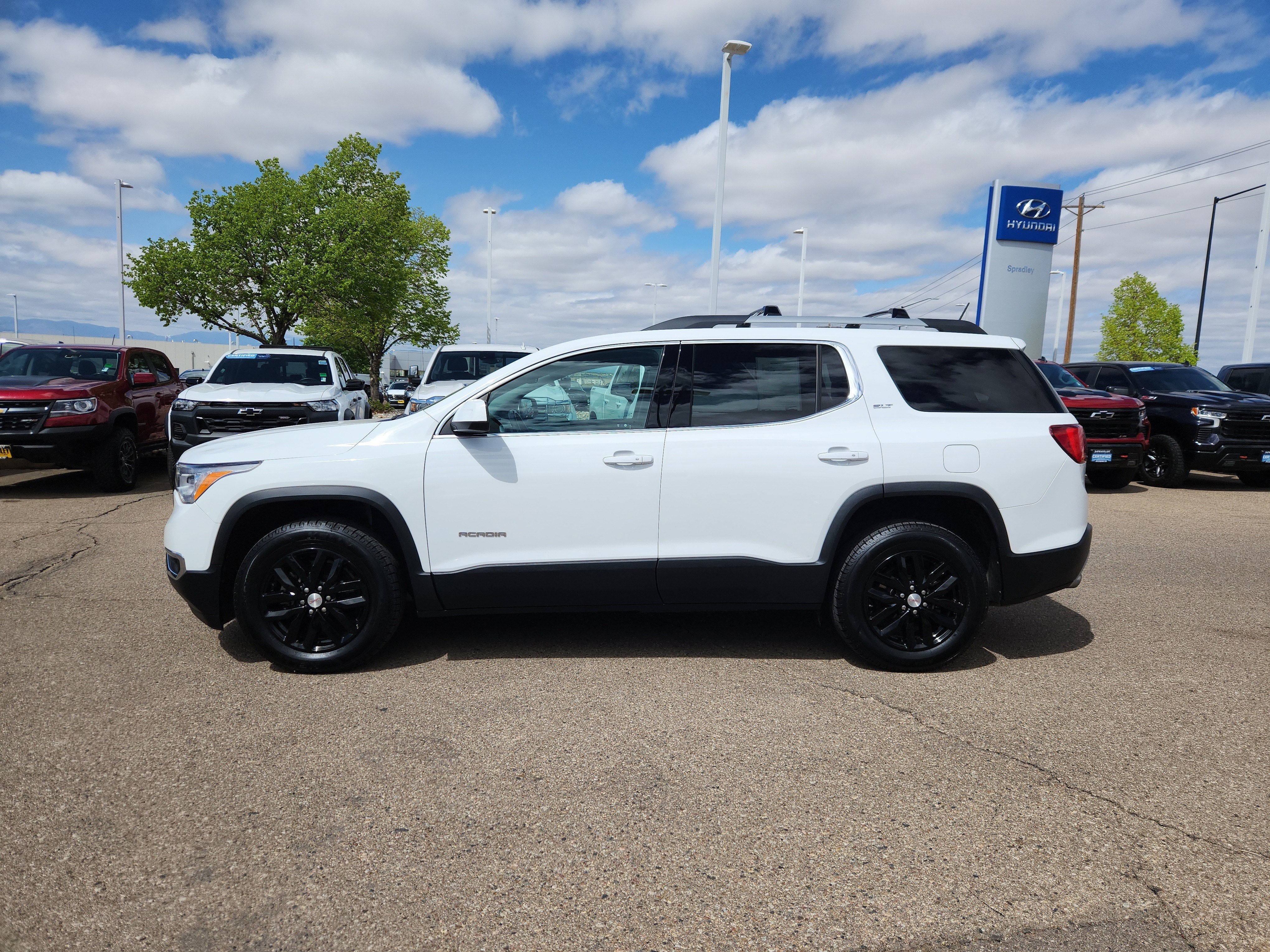 2019 GMC Acadia SLT