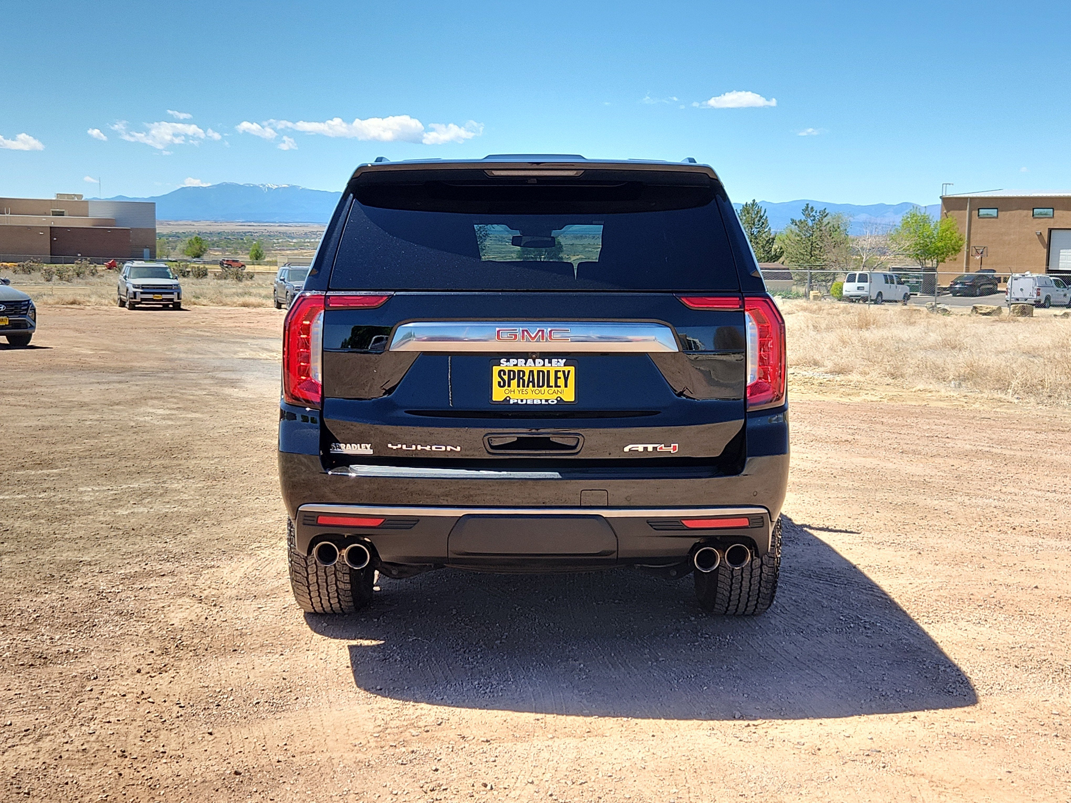 2024 GMC Yukon AT4