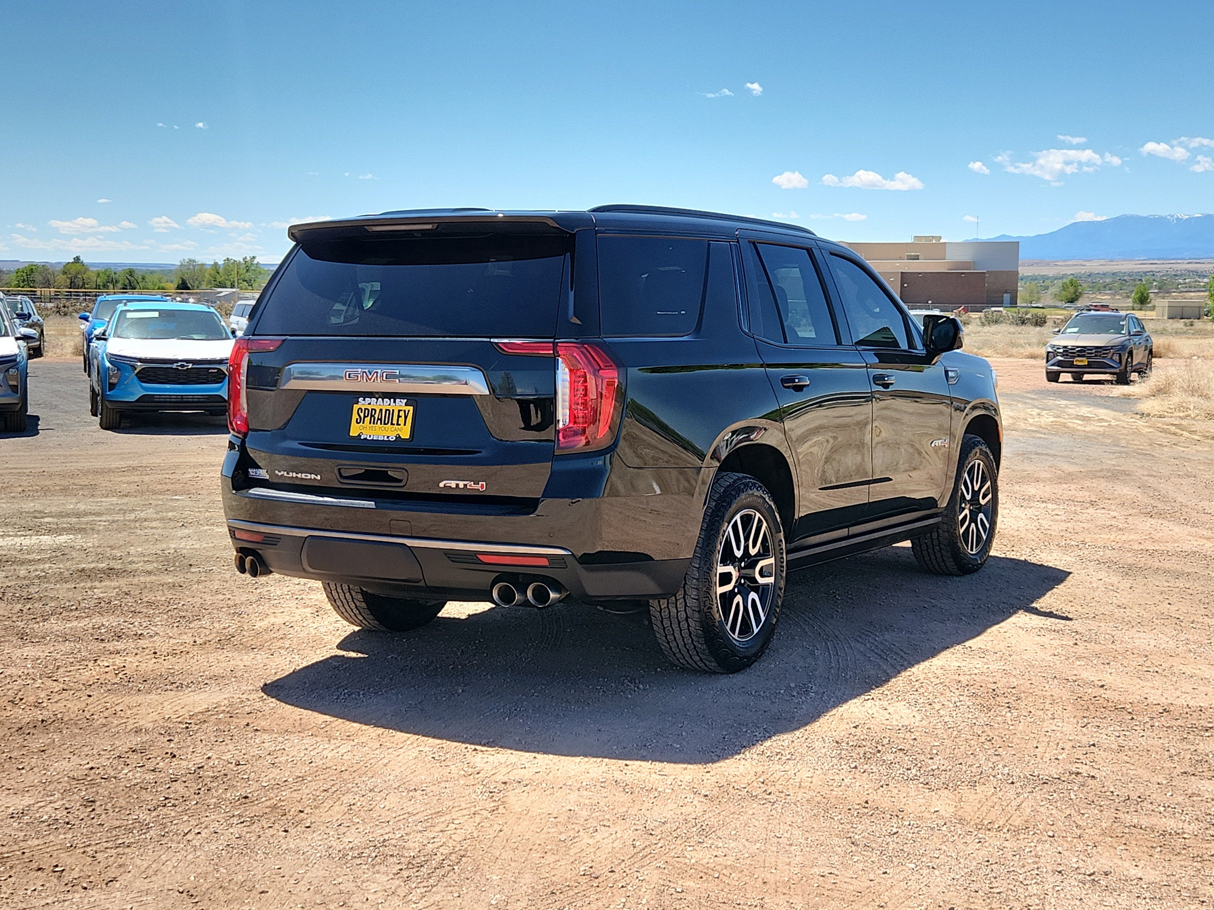 2024 GMC Yukon AT4