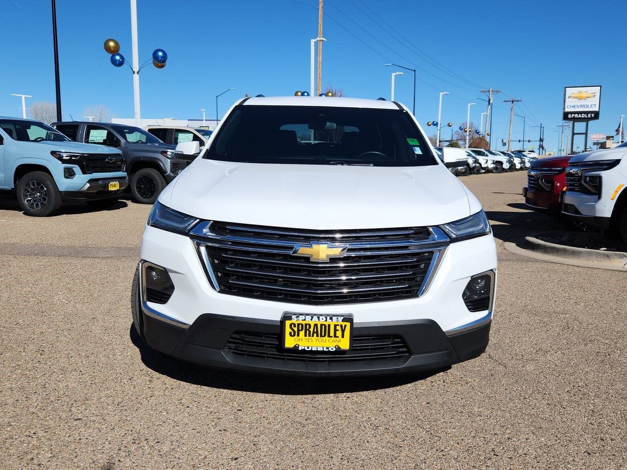2023 Chevrolet Traverse LT Leather