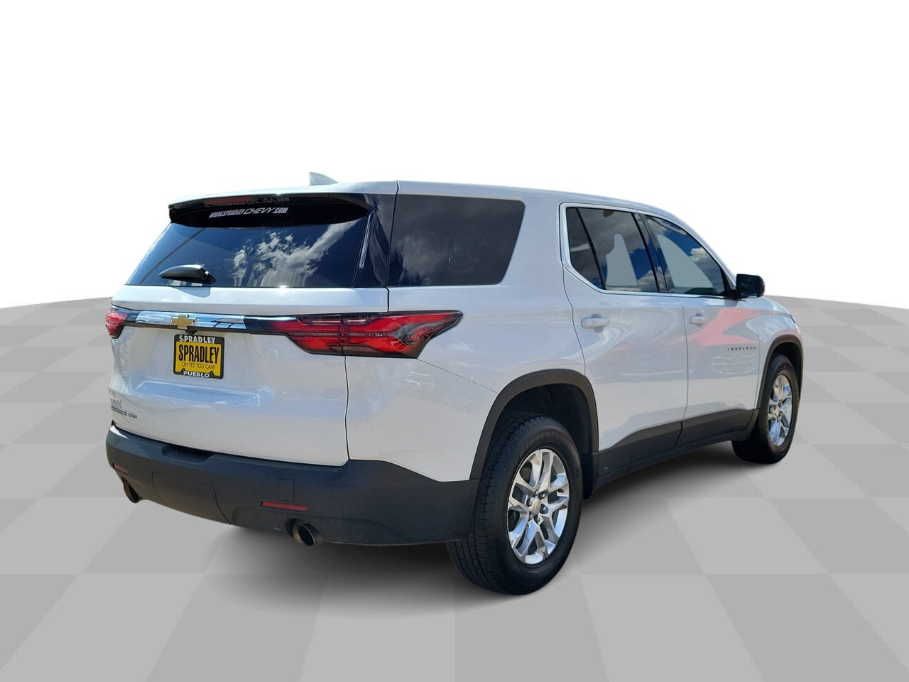 2023 Chevrolet Traverse LS