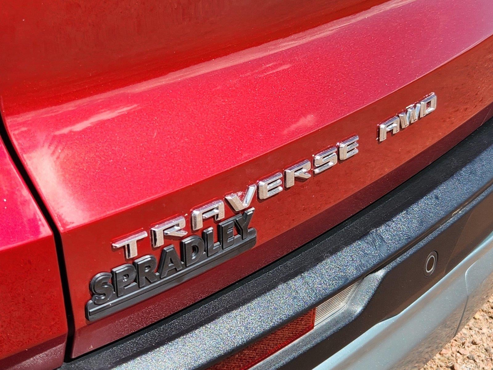 2025 Chevrolet Traverse LT