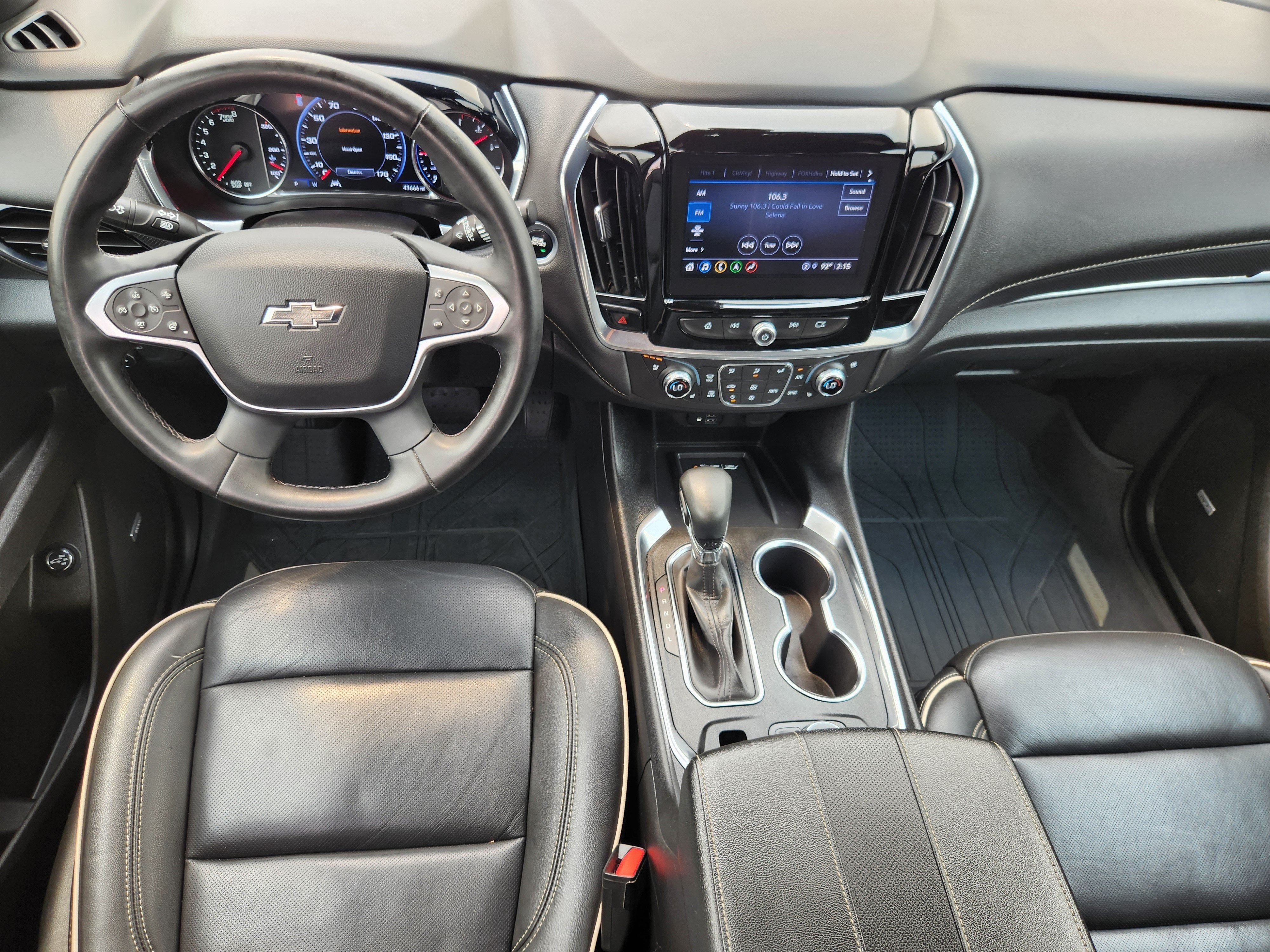 2023 Chevrolet Traverse Premier