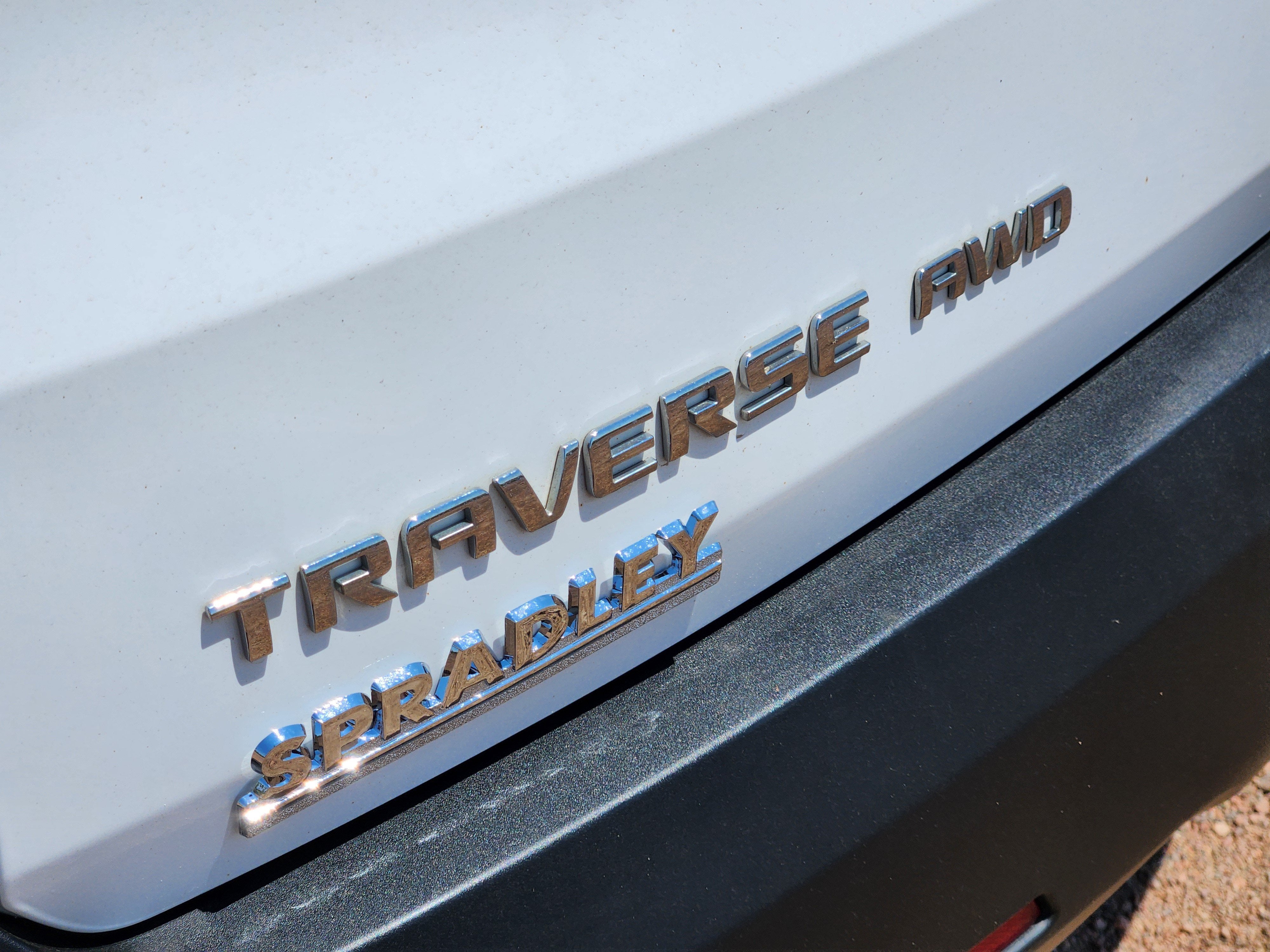 2022 Chevrolet Traverse LS