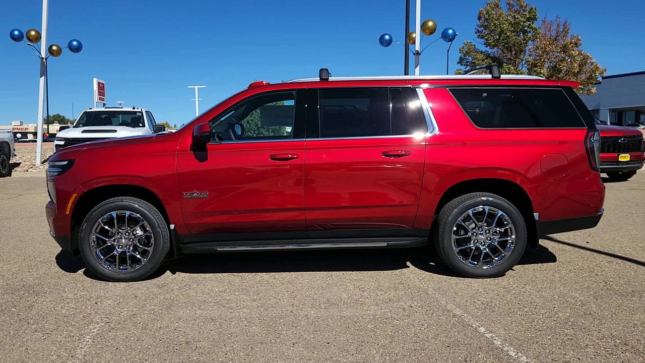 2026 Chevrolet Suburban LT