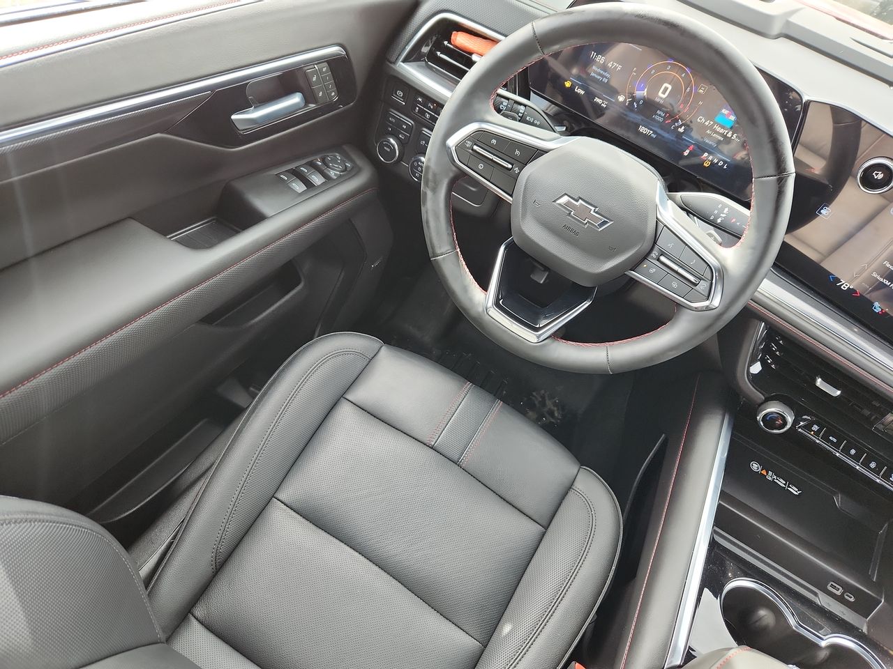 2025 Chevrolet Tahoe RST