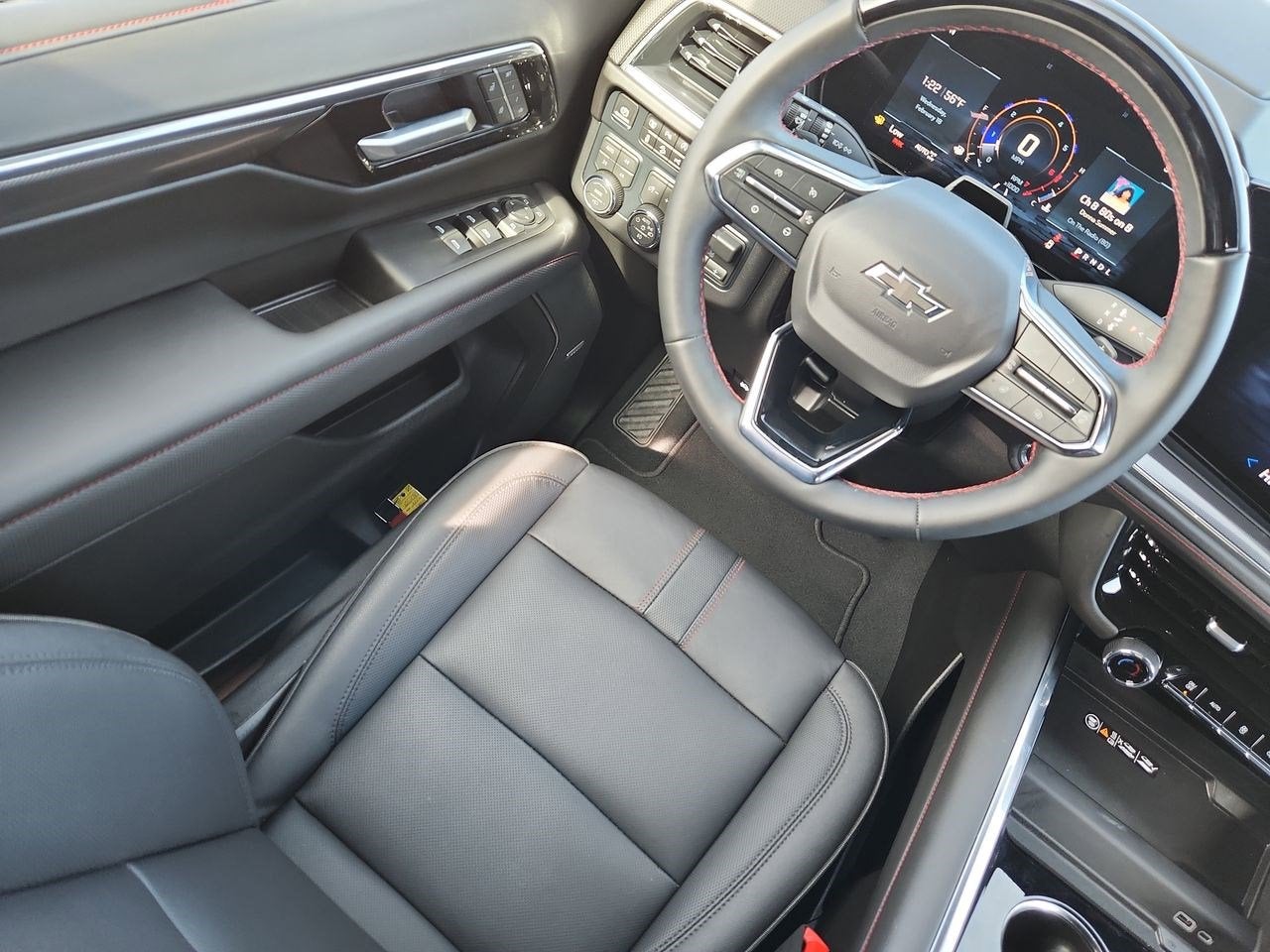 2025 Chevrolet Tahoe RST