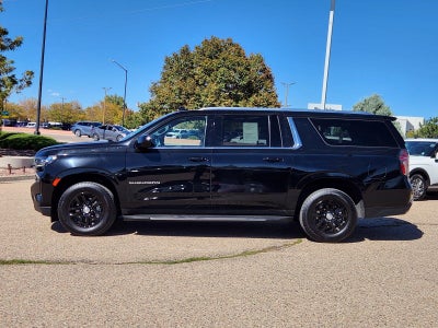 2024 Chevrolet Suburban LT