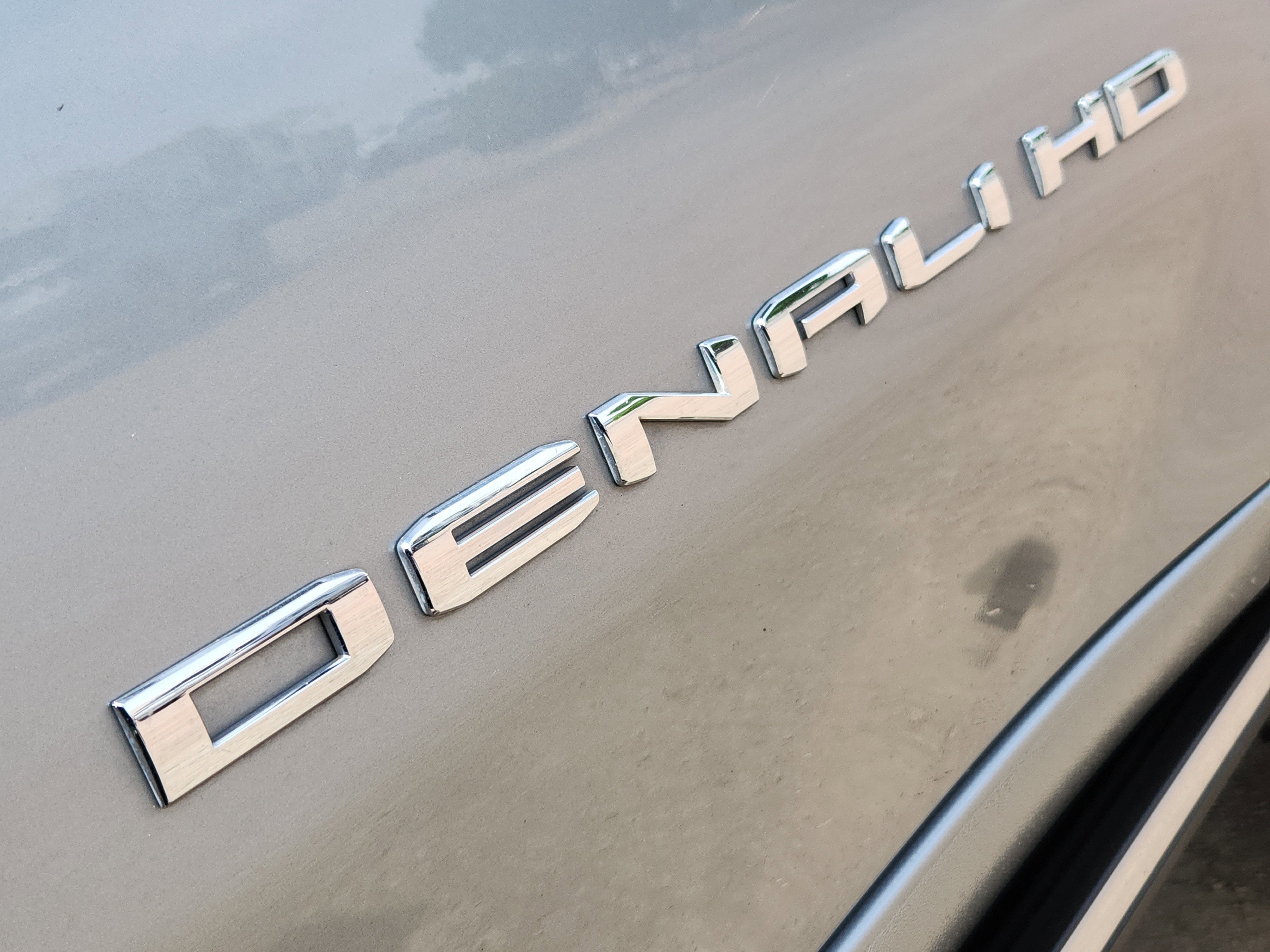 2024 GMC Sierra 2500 HD Denali Ultimate