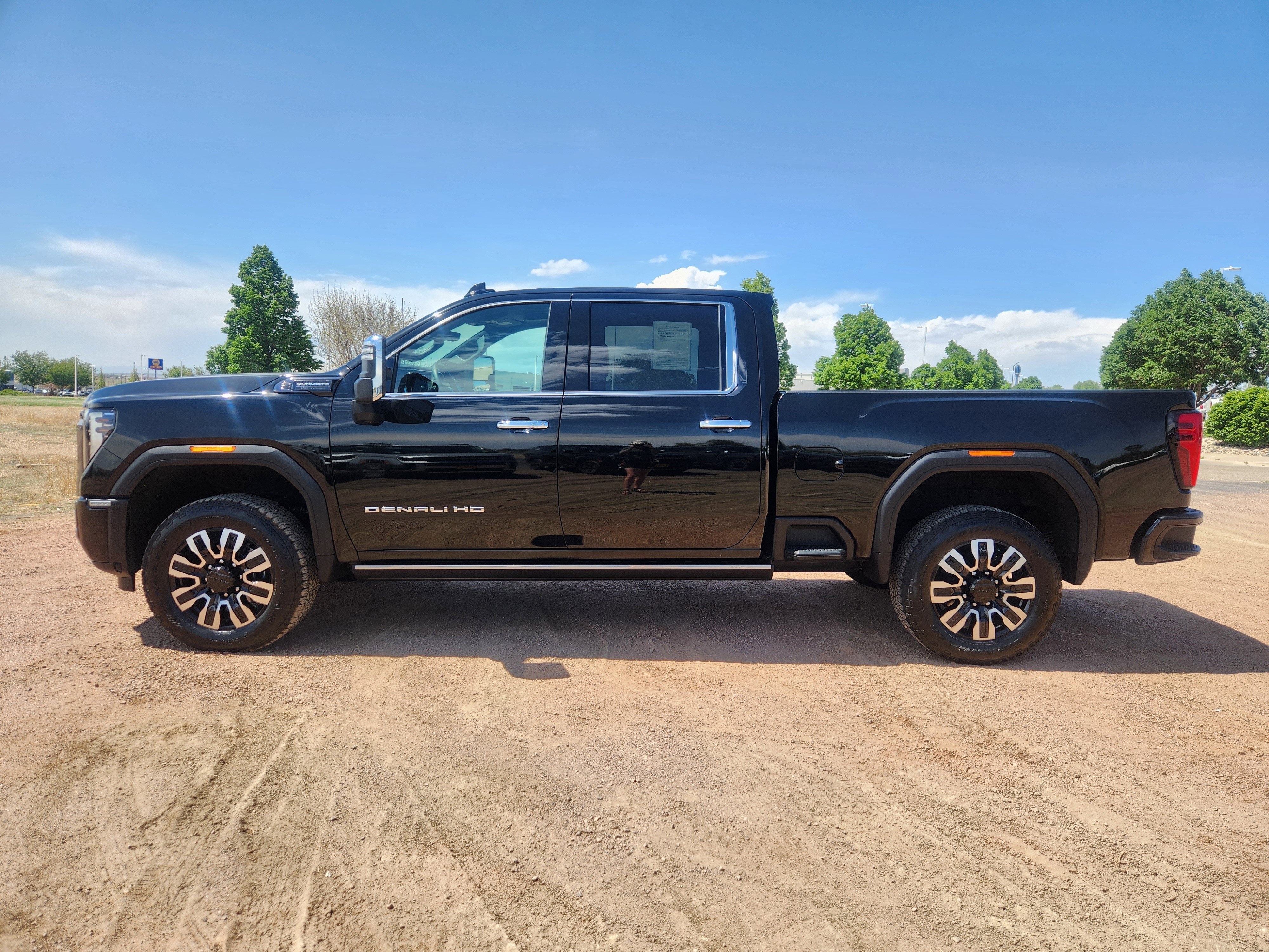 2024 GMC Sierra 2500 HD Denali Ultimate
