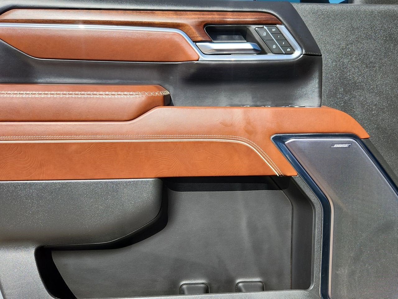 2024 GMC Sierra 3500 HD Denali Ultimate