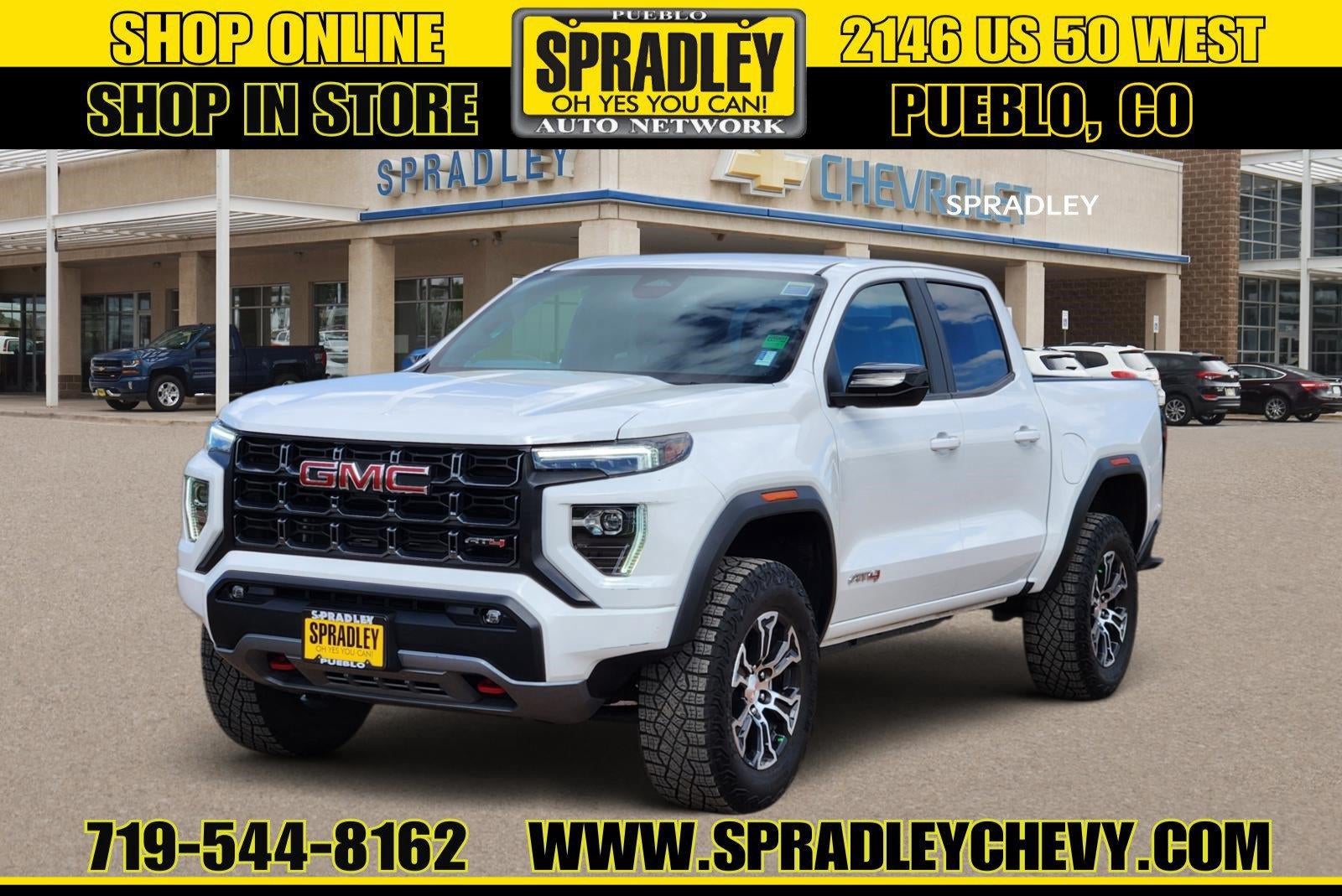 2023 GMC Canyon 4WD AT4
