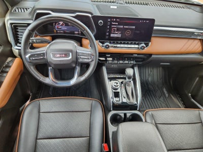2023 GMC Canyon 4WD AT4