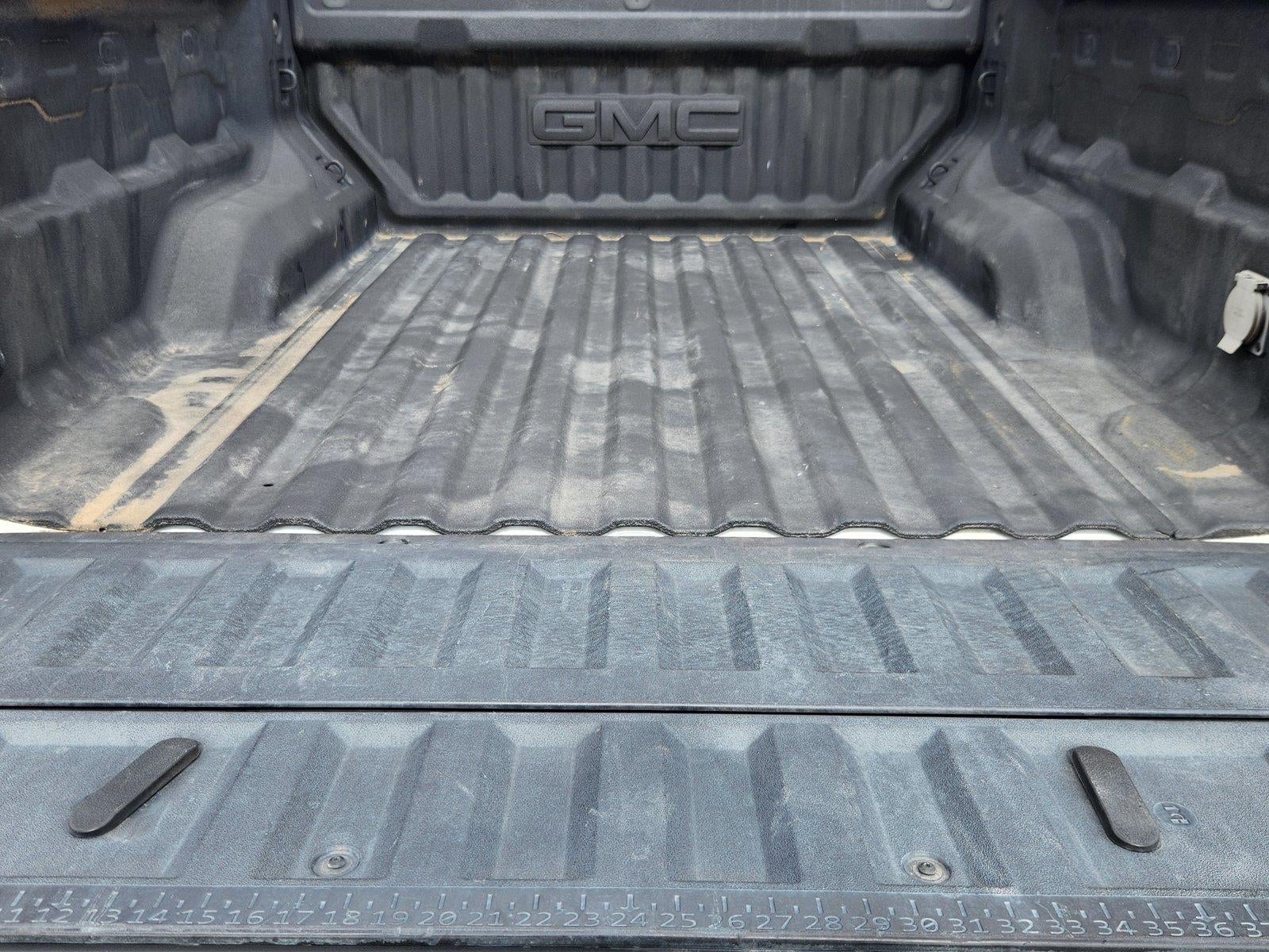 2023 GMC Canyon 4WD AT4