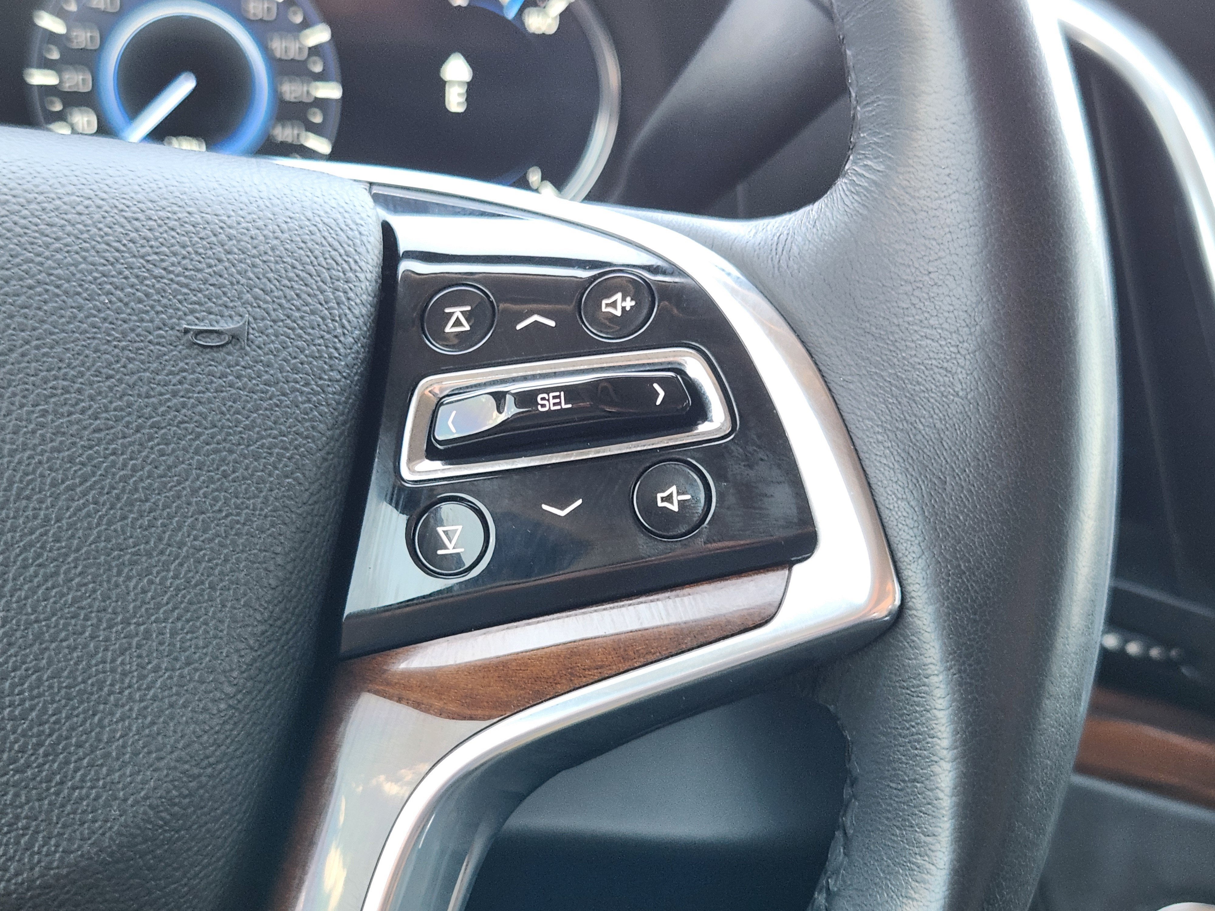 2015 Cadillac Escalade Luxury