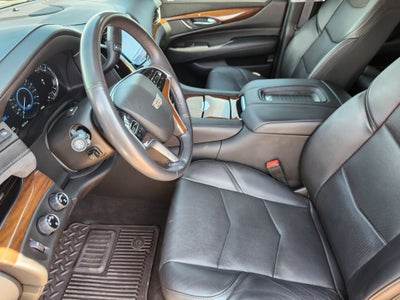 2015 Cadillac Escalade Luxury