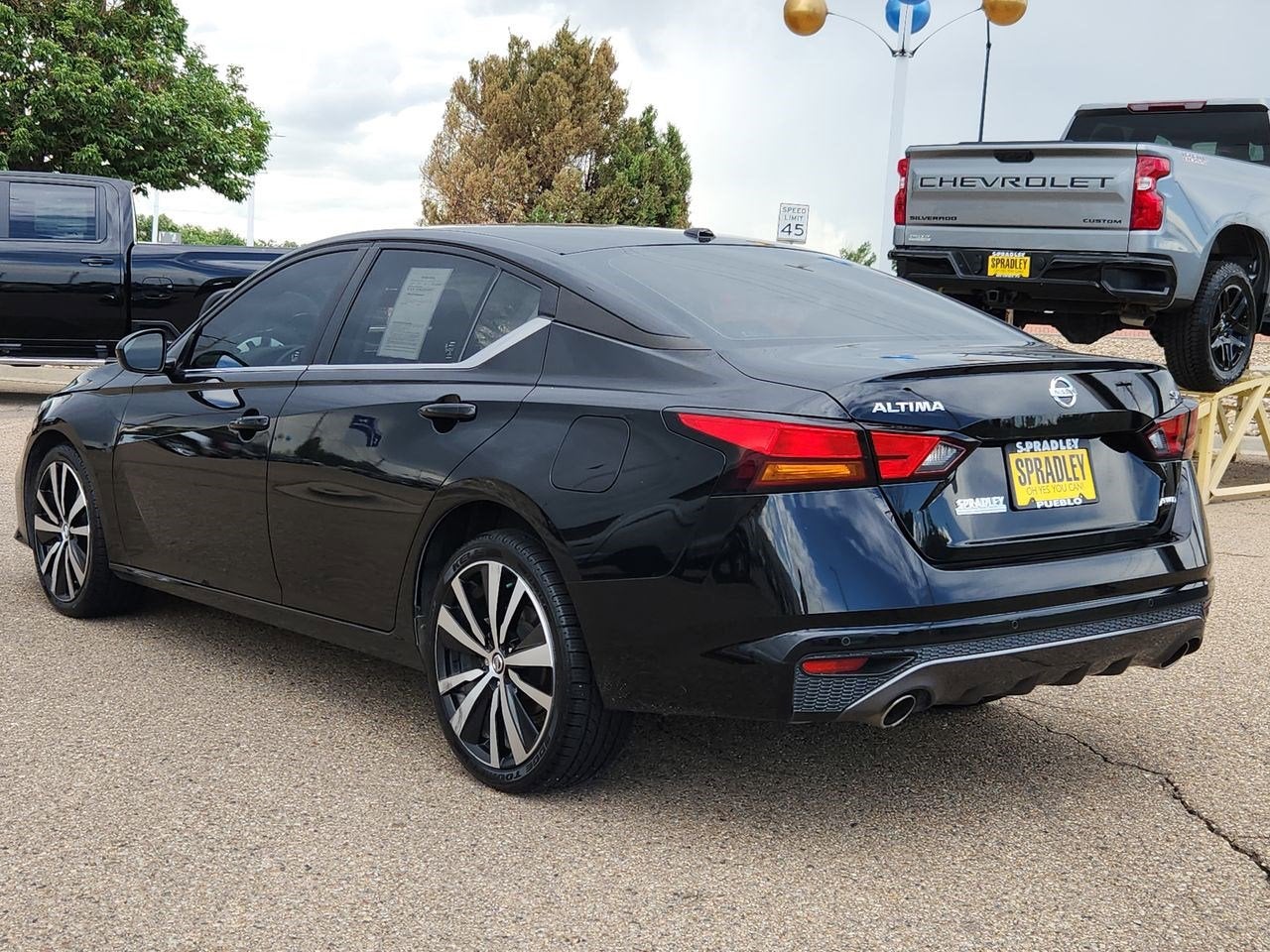 2022 Nissan Altima 2.5 SR