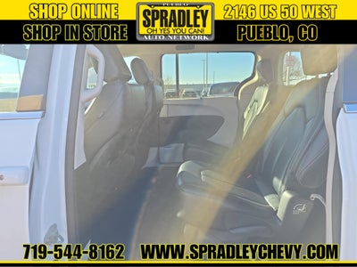 2023 Chrysler Pacifica Touring L