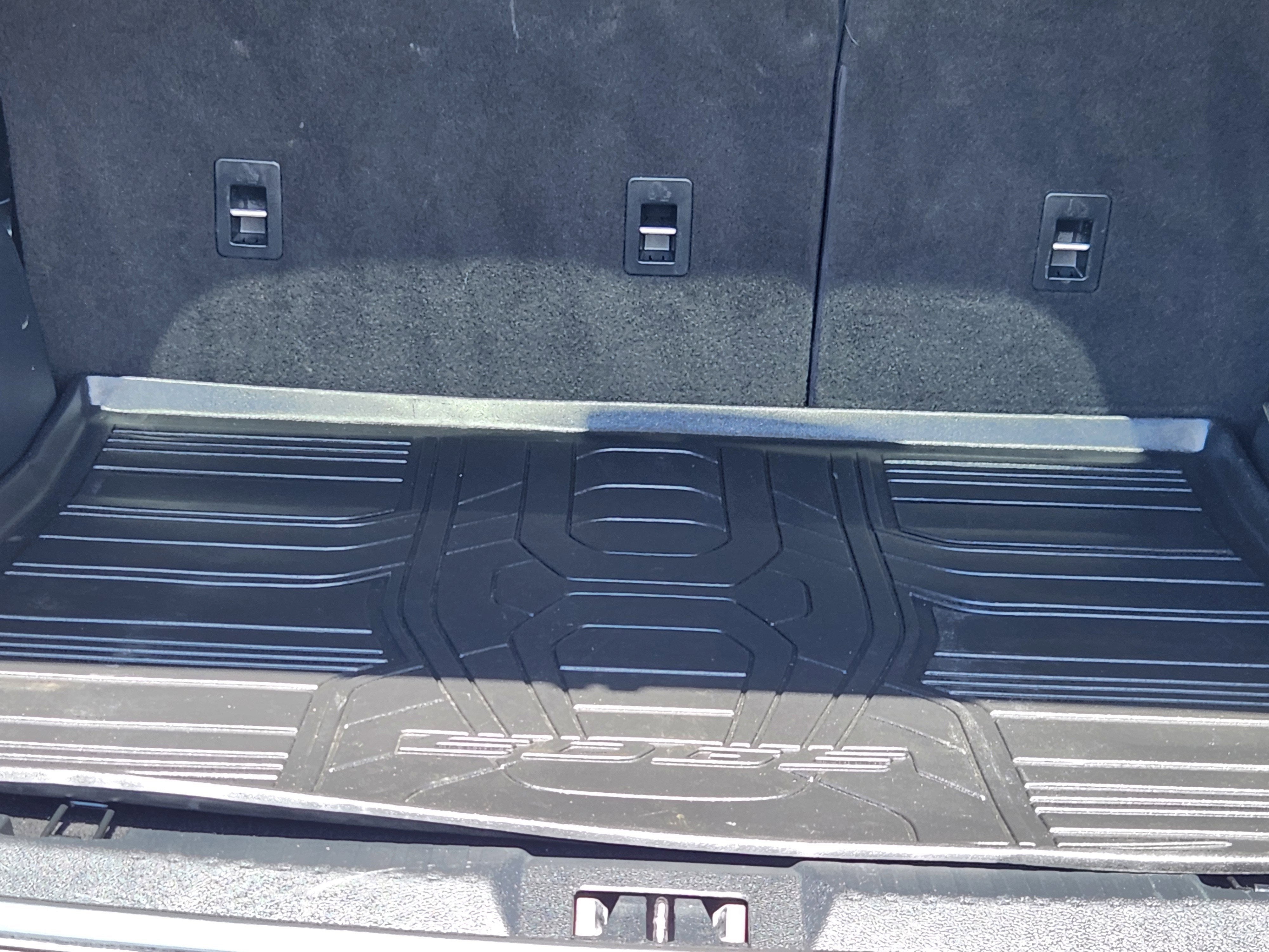 2020 Ford Edge SE