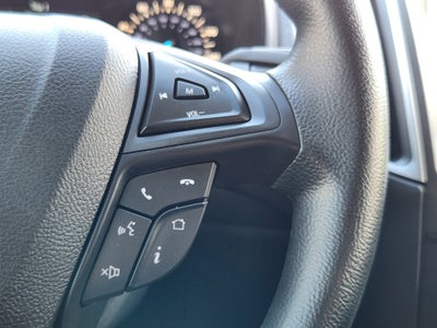 2020 Ford Edge SE