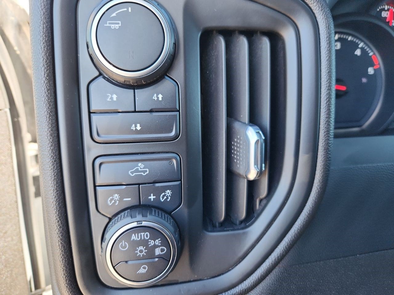 2023 Chevrolet Silverado 2500 HD Custom